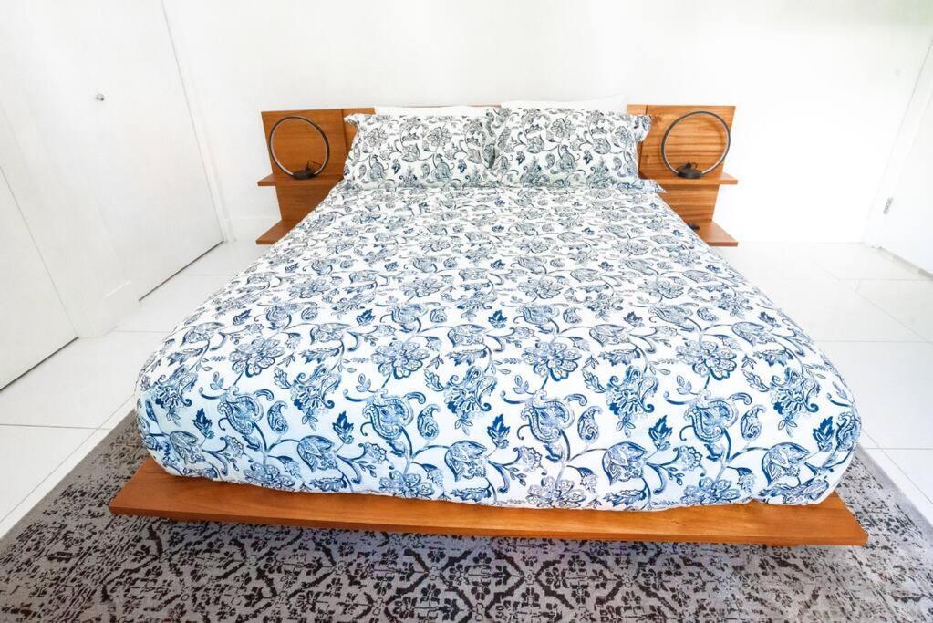 Across The Ocean Few Steps To Beach Contemporary Three Bedroom Townhouse Pompano Beach Dış mekan fotoğraf