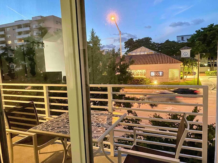 Across The Ocean Few Steps To Beach Contemporary Three Bedroom Townhouse Pompano Beach Dış mekan fotoğraf