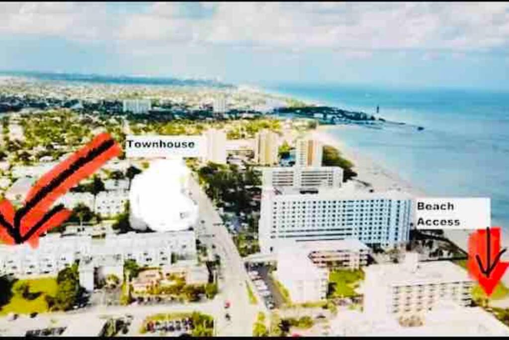 Across The Ocean Few Steps To Beach Contemporary Three Bedroom Townhouse Pompano Beach Dış mekan fotoğraf